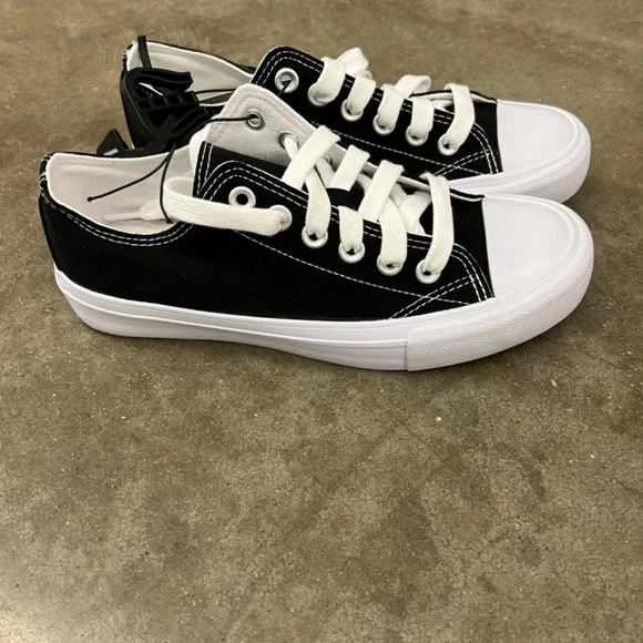 Black & White Rhinestone Shoes - Picture 3 of 7